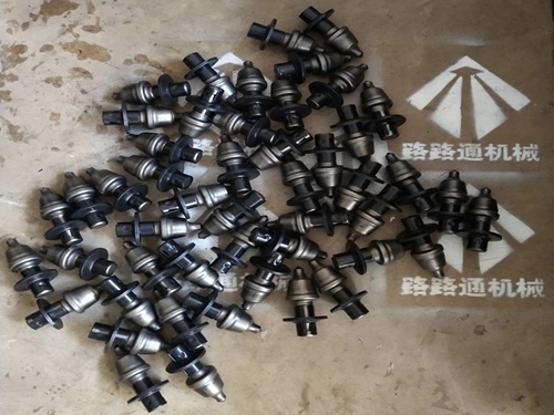 瀝青開(kāi)溝機(jī)刀頭